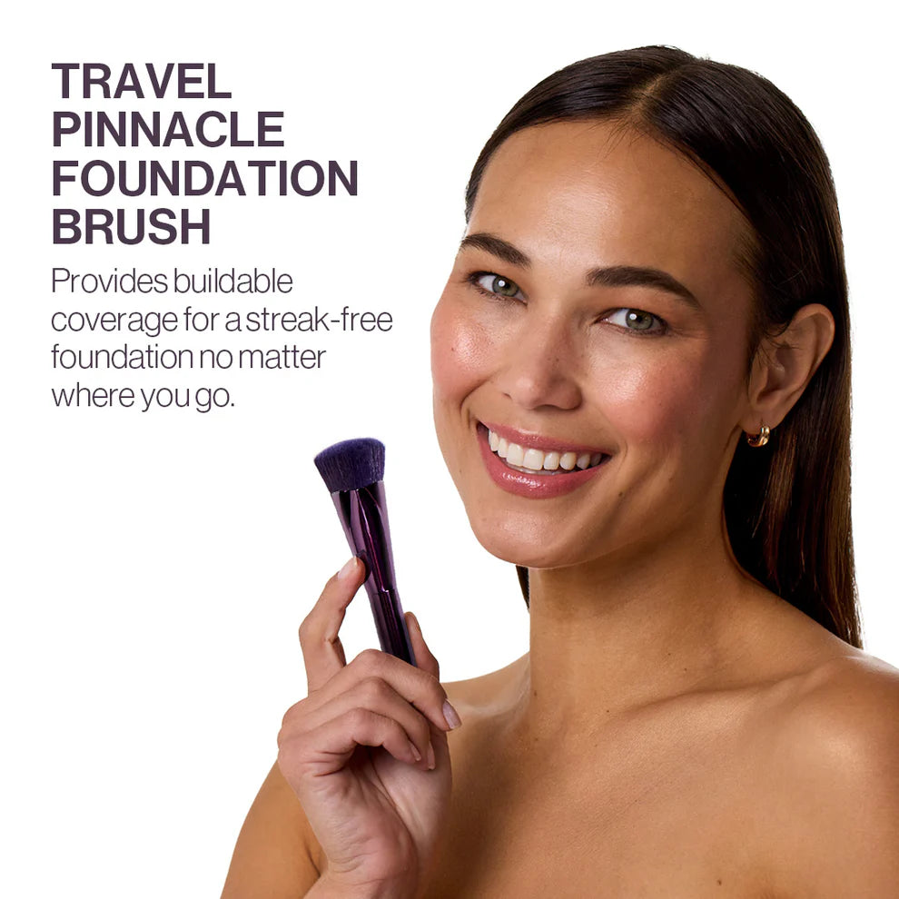 Travel Pinnacle Foundation Brush