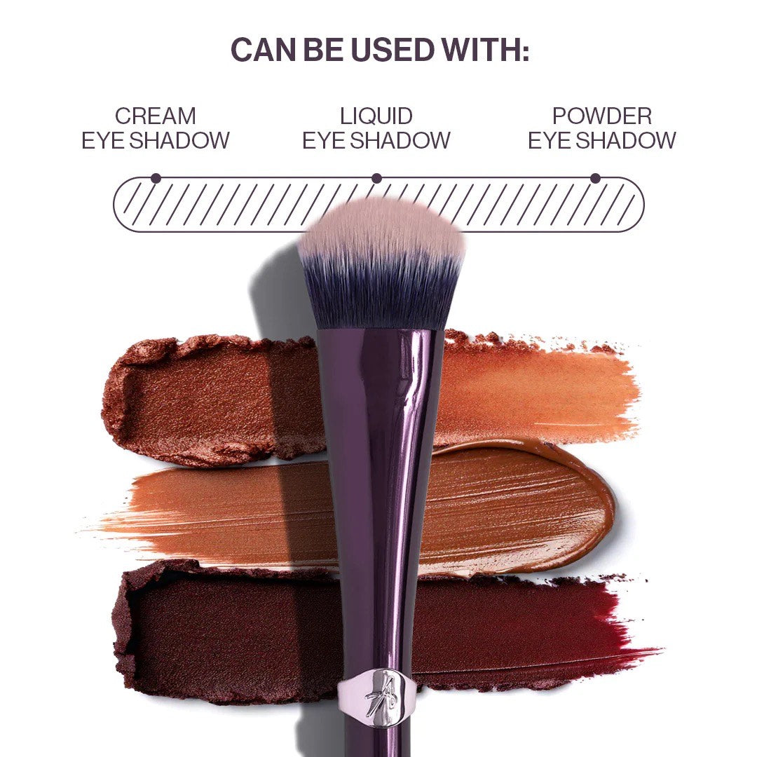 Eye Fan All Over Brush