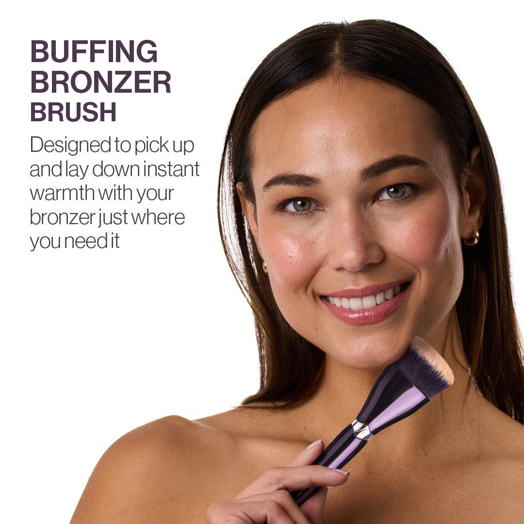 Buffing bronzer brush